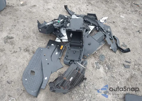 2021 Chevrolet Traverse Fwd Lt Leather из США, поврежденный, VIN 1GNERHKW6MJ252578